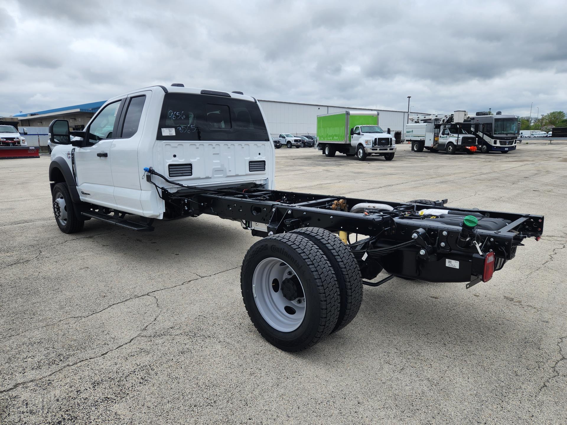 New 2024 Ford F-450 XL Super Cab 4x4, Cab Chassis for sale #1758457 - photo 2