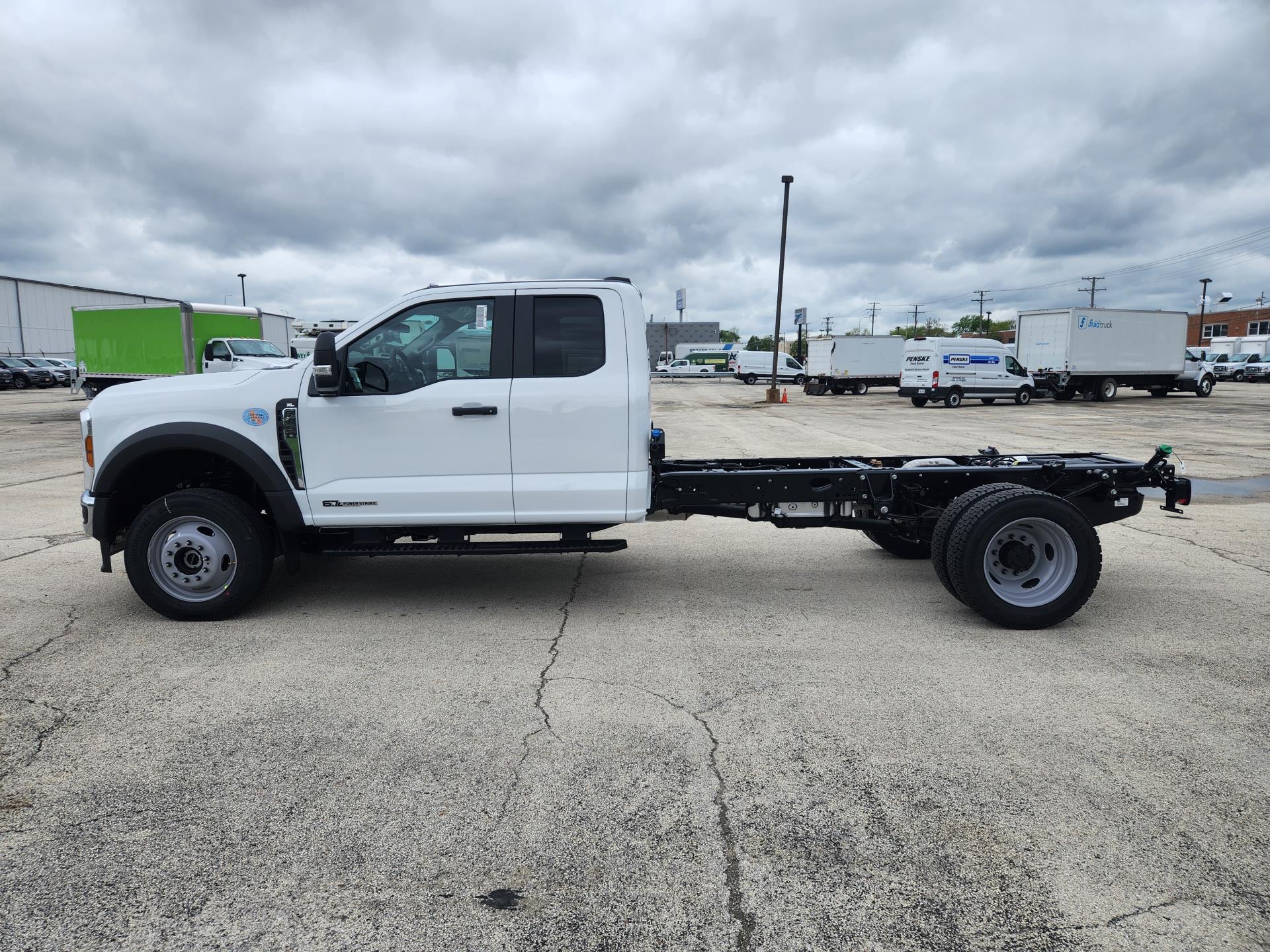 2024 Ford F-450 Super Cab DRW 4x4, Cab Chassis for sale #1759812 - photo 3