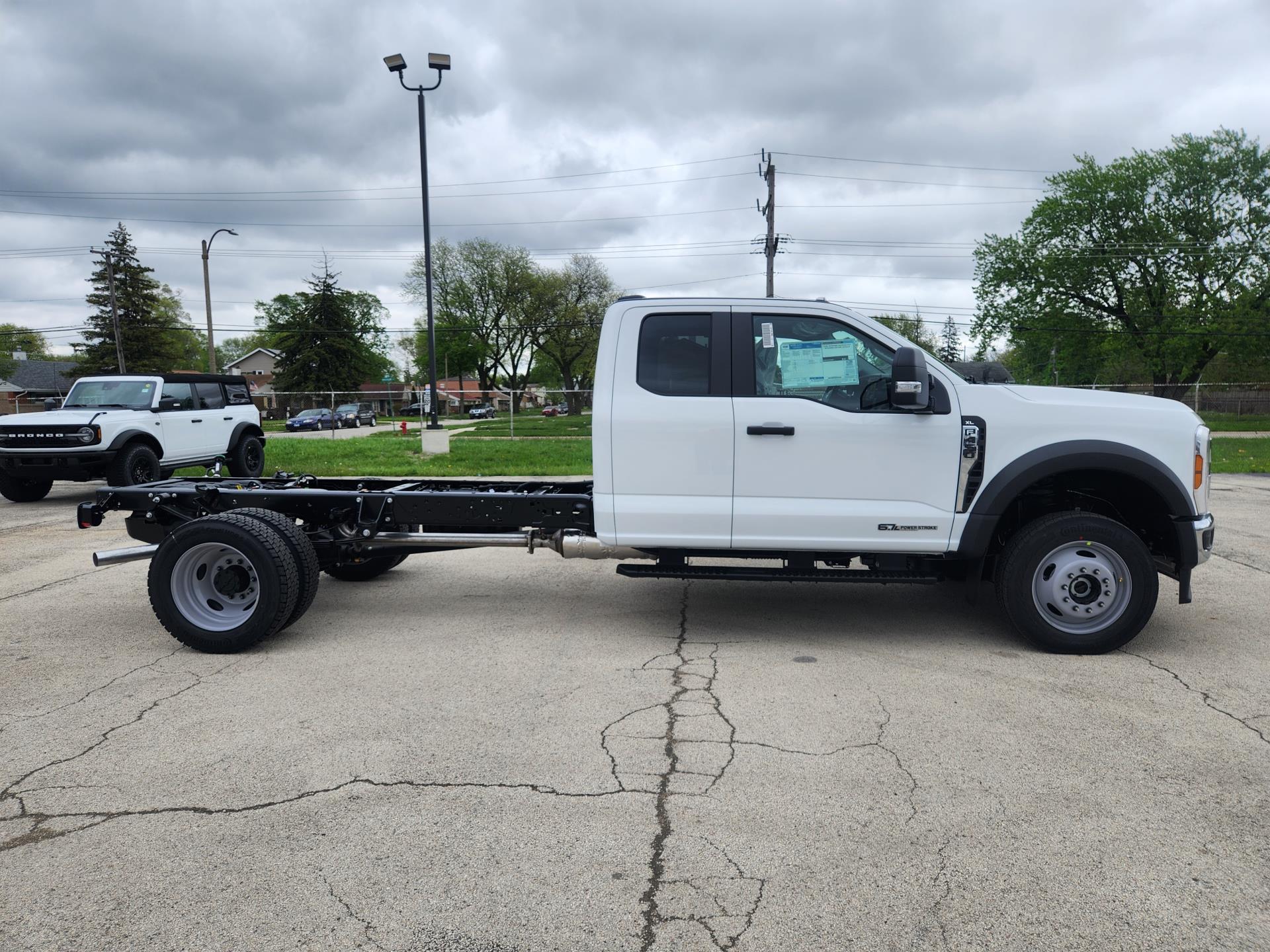 2024 Ford F-450 Super Cab DRW 4x4, Cab Chassis for sale #1759812 - photo 6