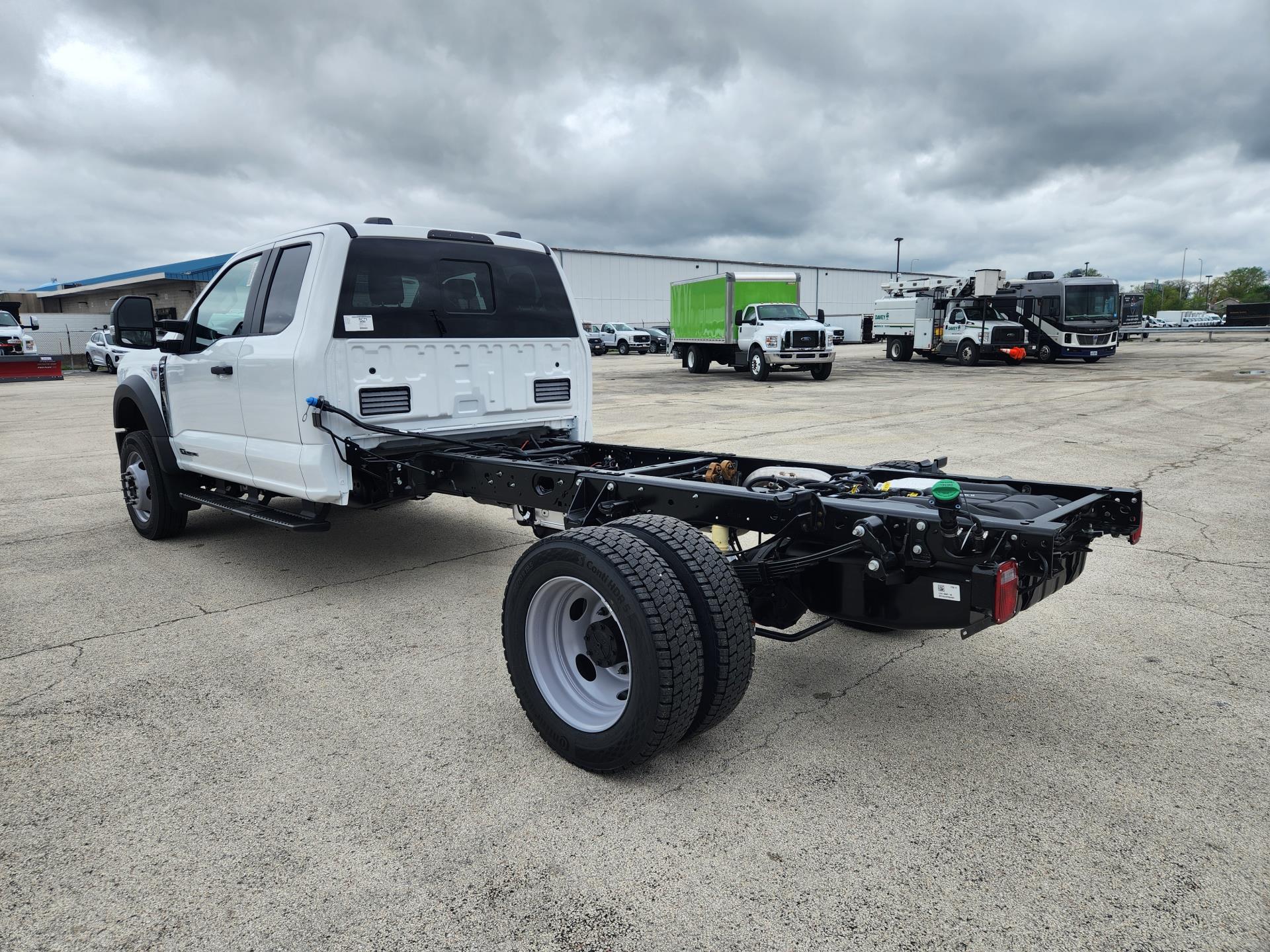 2024 Ford F-450 Super Cab DRW 4x4, Cab Chassis for sale #1759812 - photo 2