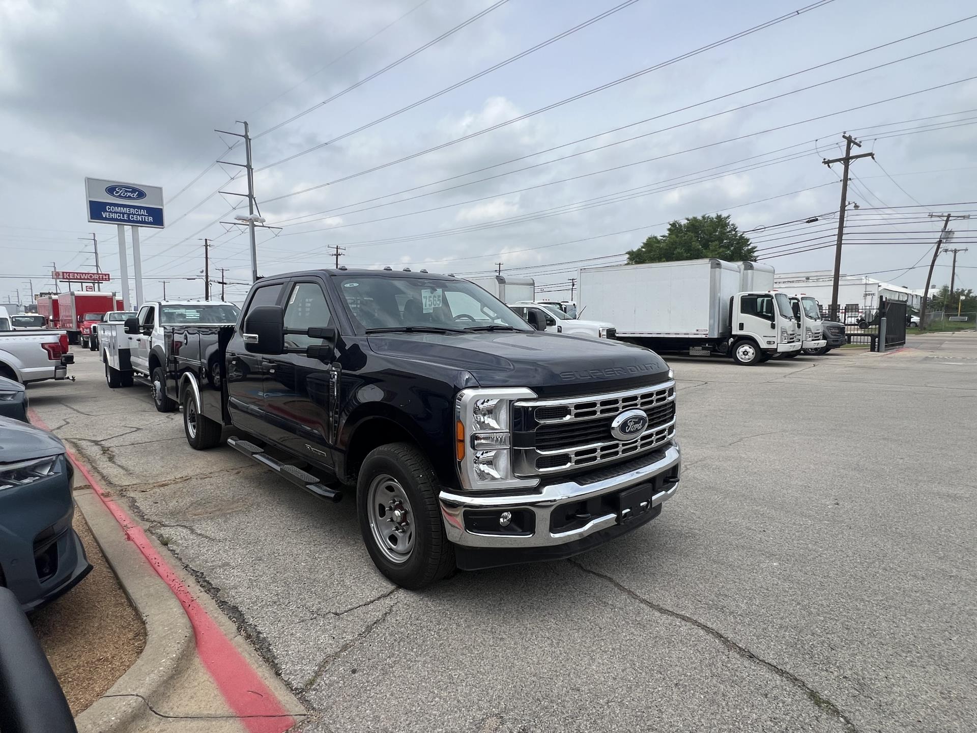 New 2023 Ford F-350 XL Crew Cab 4x2, 9' 2" CM Truck Beds SB Model Service Truck for sale #1652057 - photo 6