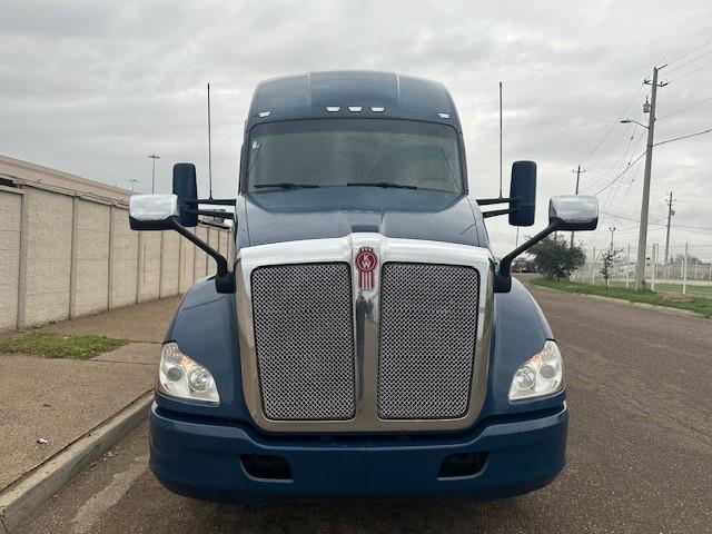 2020 Kenworth T680-2