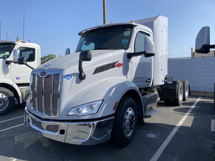 2024 Peterbilt 579-1