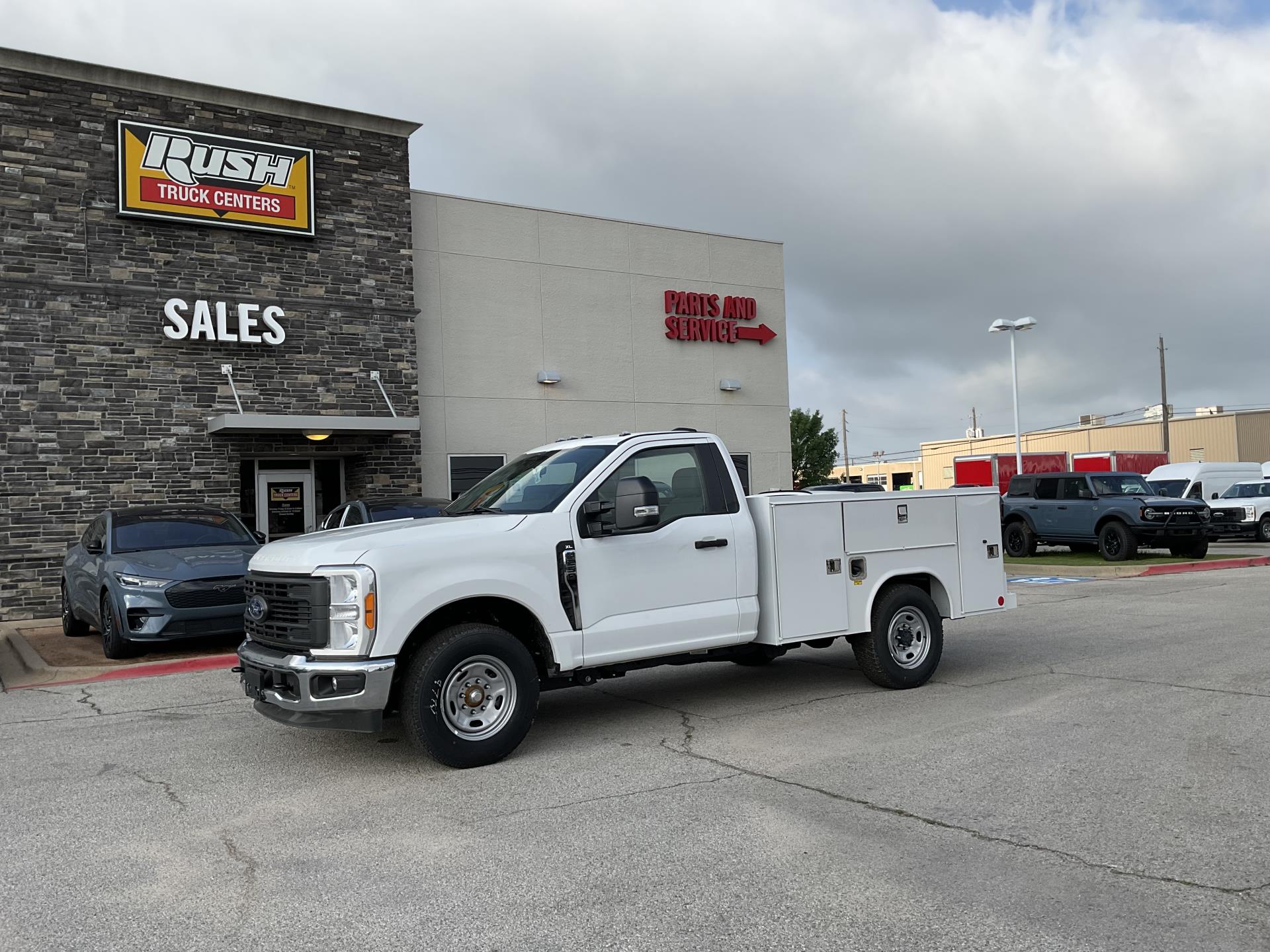 New 2023 Ford F-250 XL Regular Cab 4x2, 8' 2" Reading SL Service Body Service Truck for sale #1687863 - photo 3