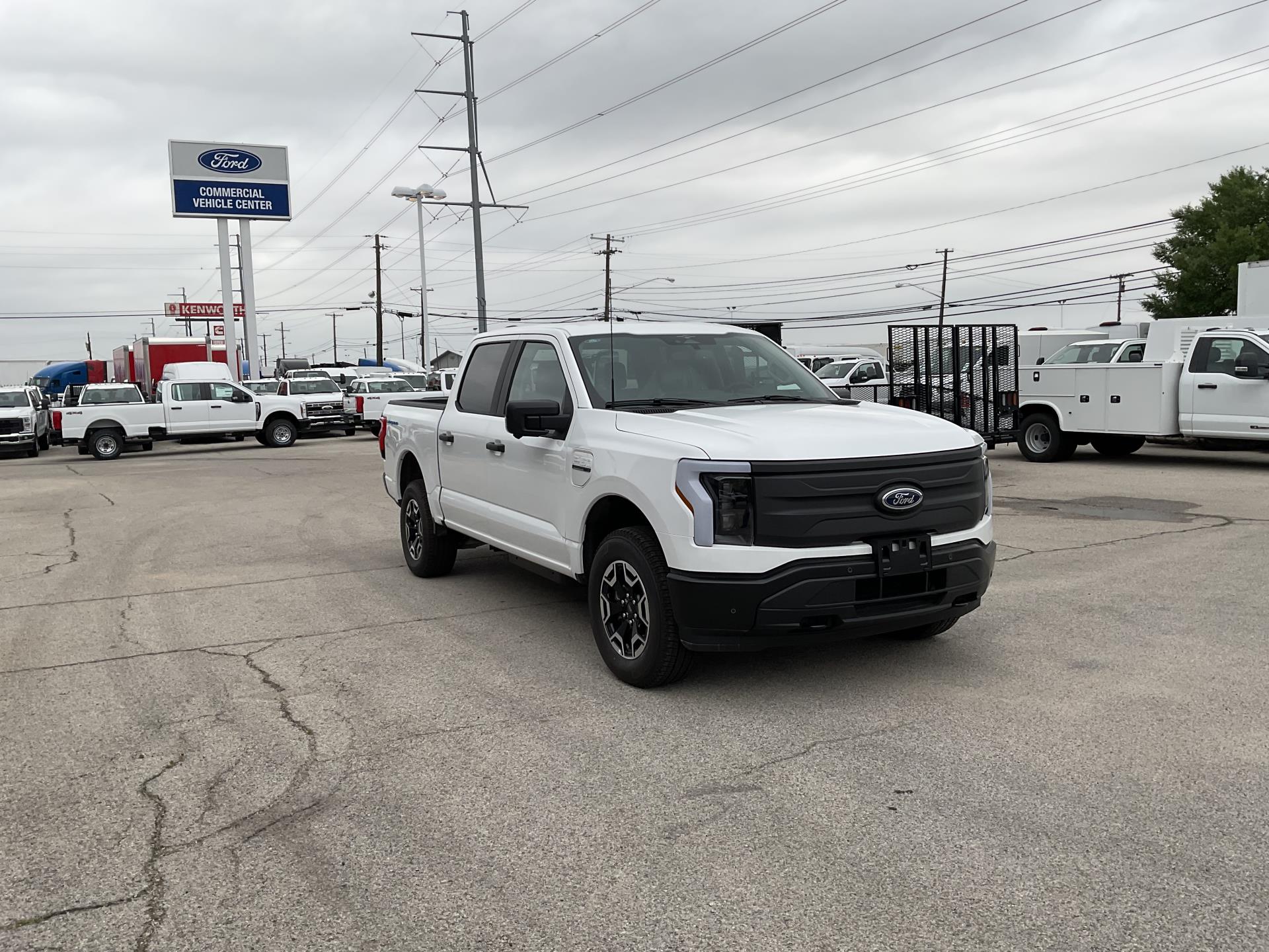 New 2023 Ford F-150 Lightning SuperCrew Cab 4x4, Pickup for sale #1669226 - photo 7