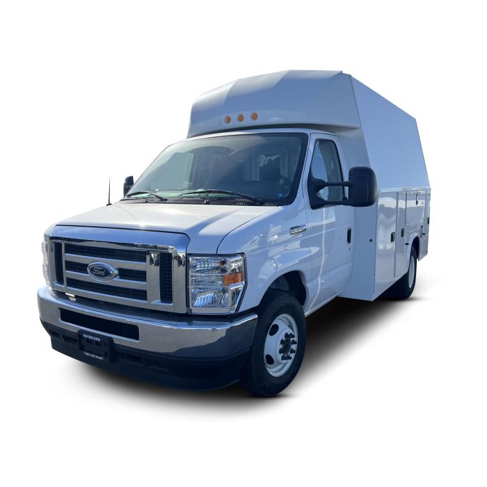 2025 Ford E-350-0