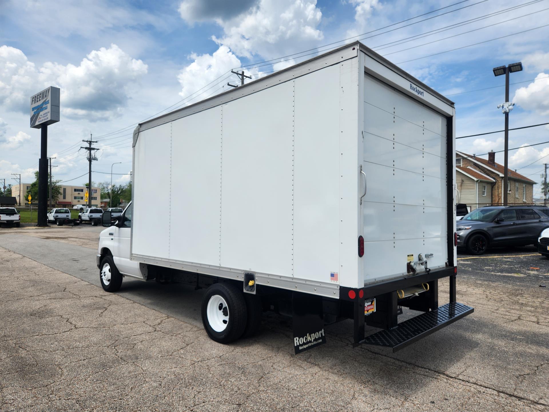2019 Ford E-350 4x2, Box Van for sale #1764627 - photo 2
