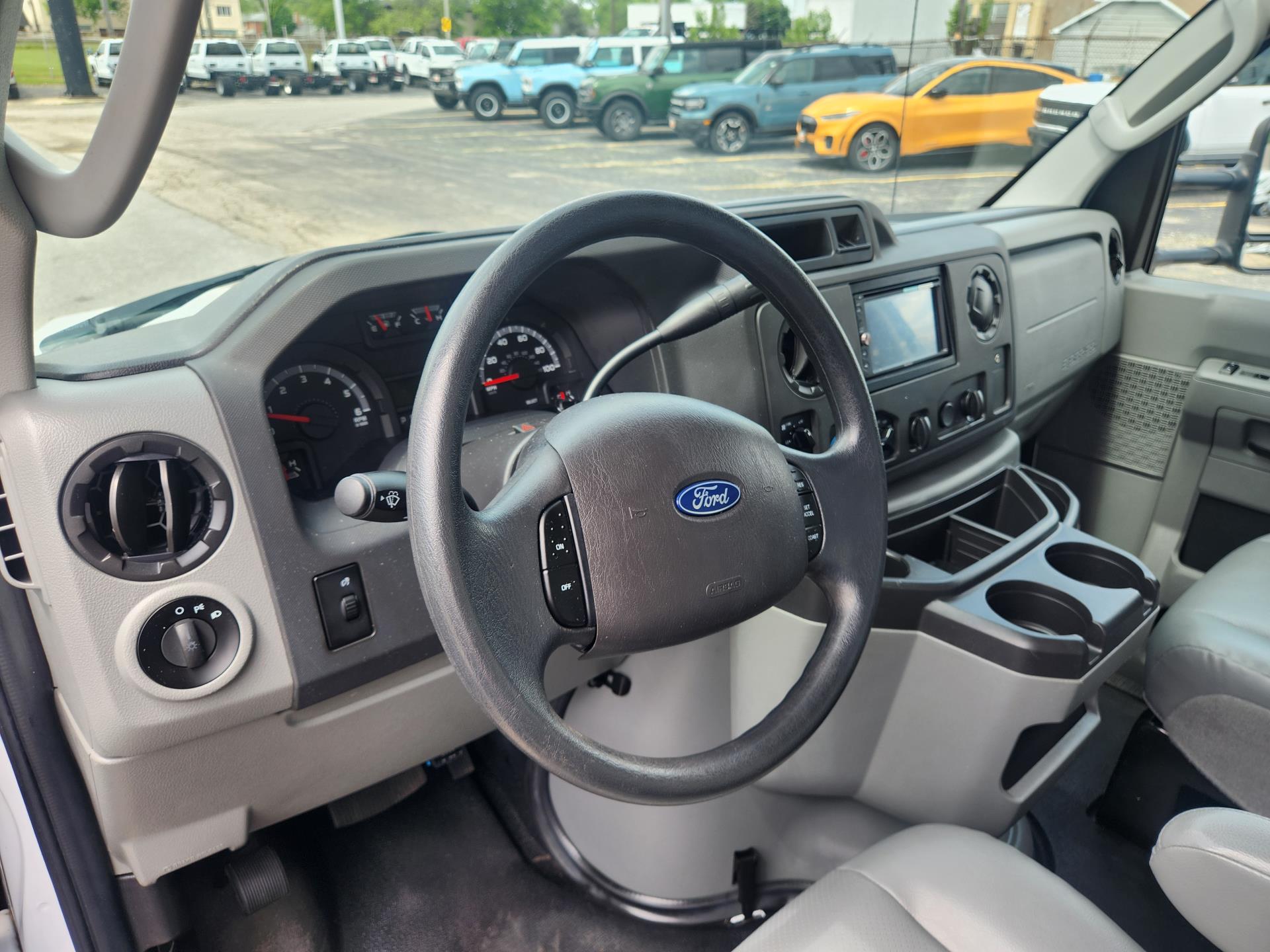 2019 Ford E-350 4x2, Box Van for sale #1764627 - photo 11