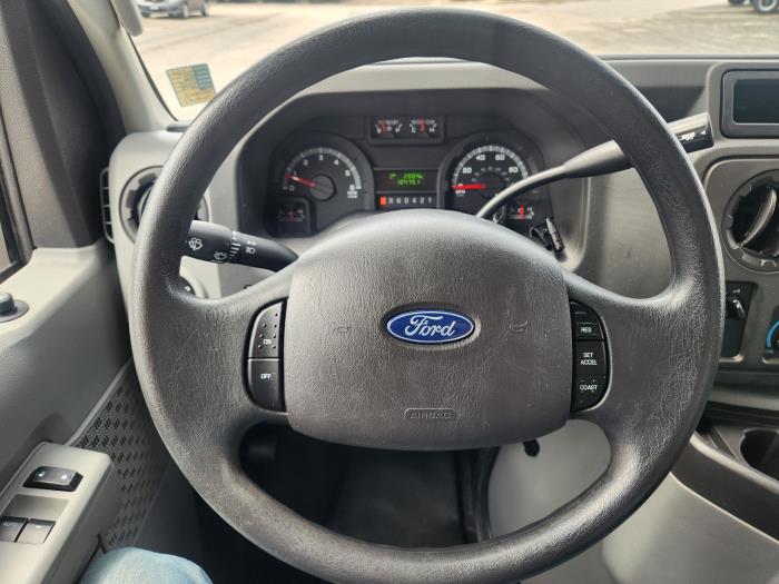 2019 Ford E-350-14