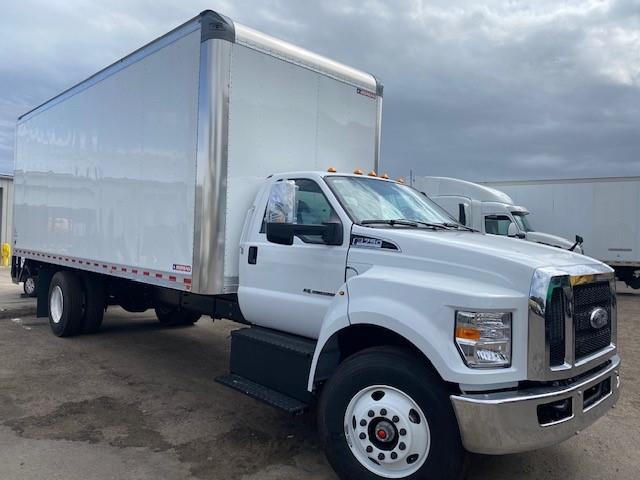 2023 Ford F-750-2