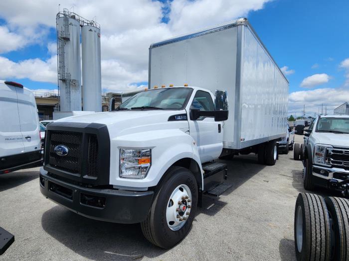 2025 Ford F-650-1