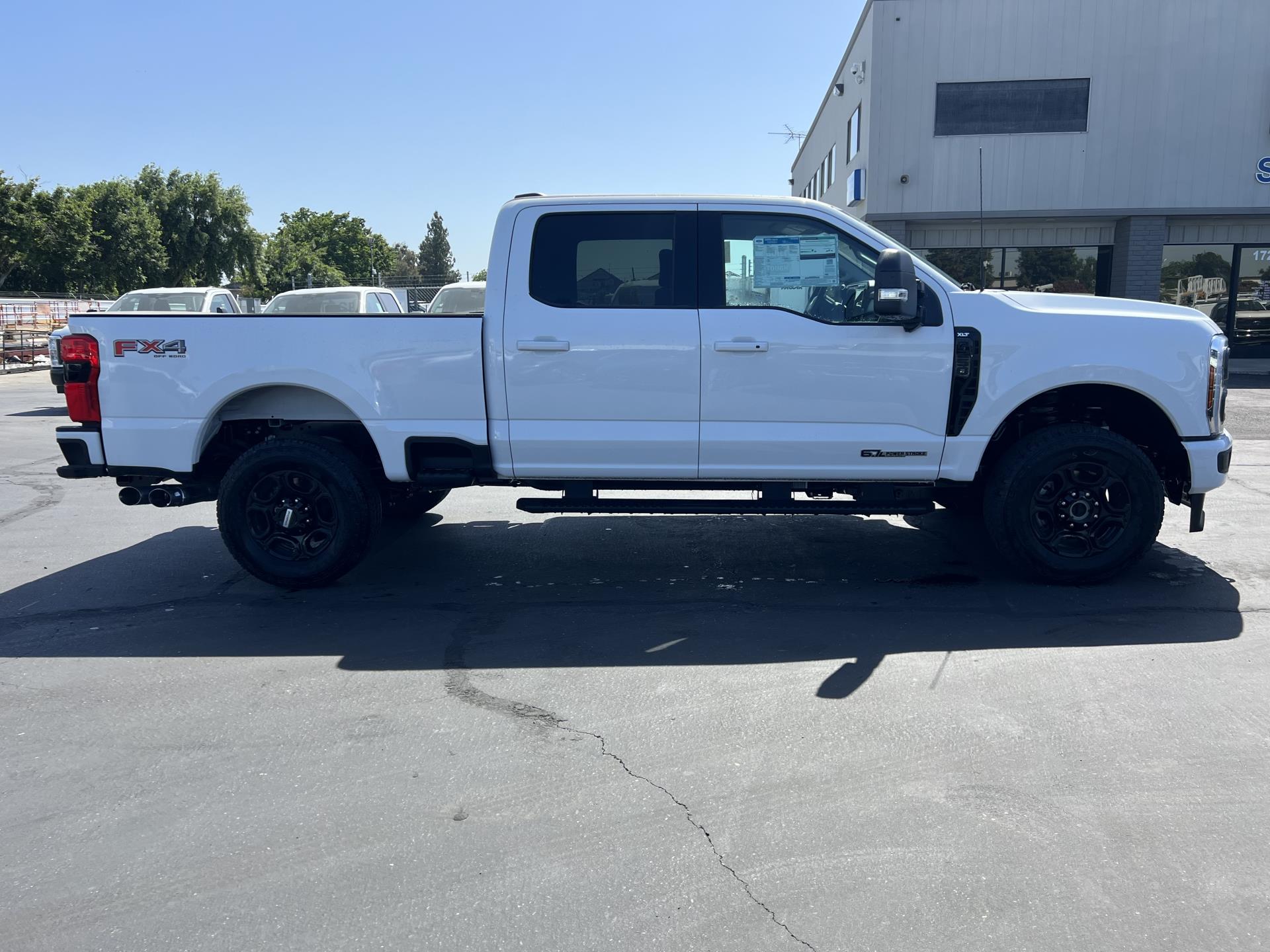 2024 Ford F-250 Crew Cab 4x4 Pickup for sale #1737986 - photo 9