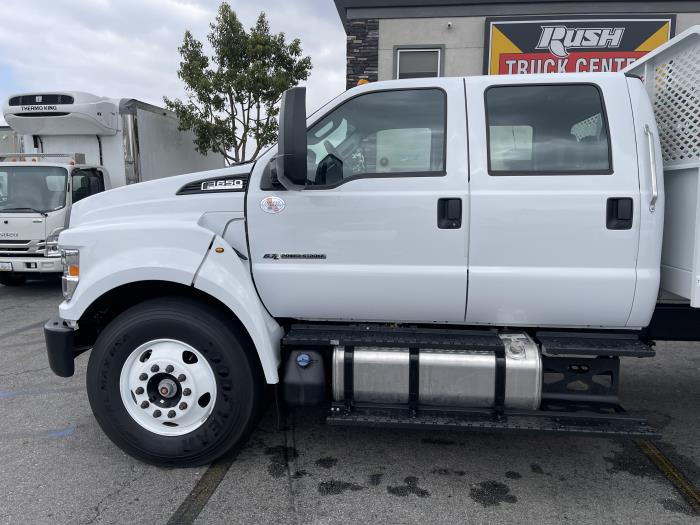 2024 Ford F-650-9