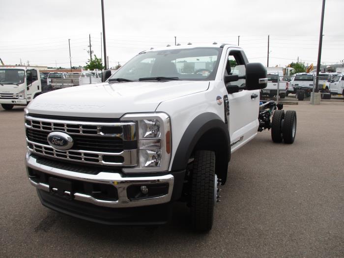 2024 Ford F-550-1