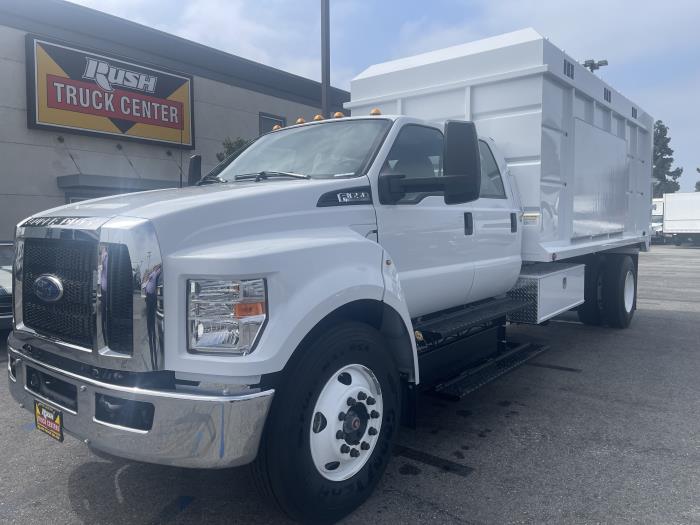 2025 Ford F-650-1