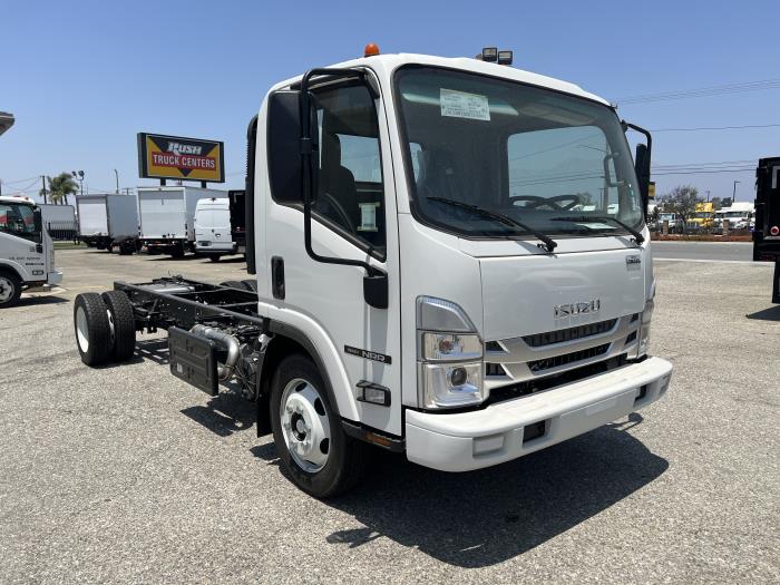 2024 Isuzu NRR-2