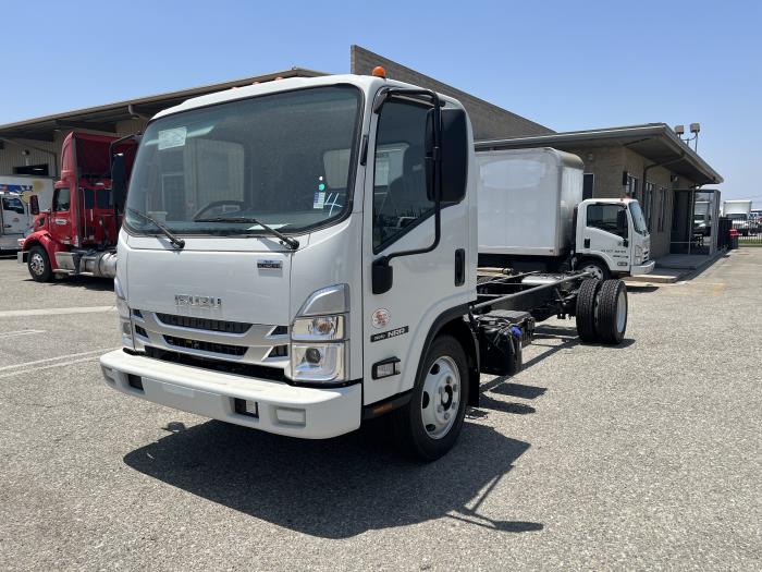 2024 Isuzu NRR-4