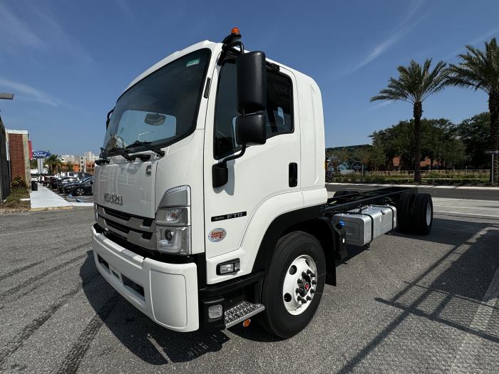 2025 Isuzu FTR-1