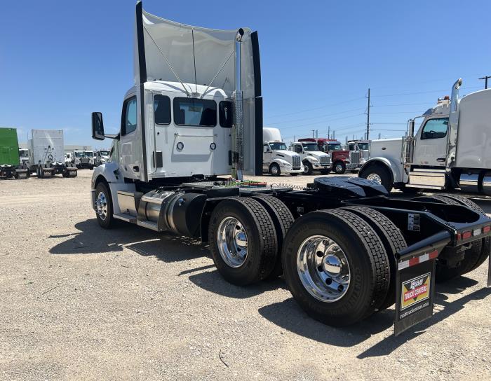 2025 Peterbilt 579-7