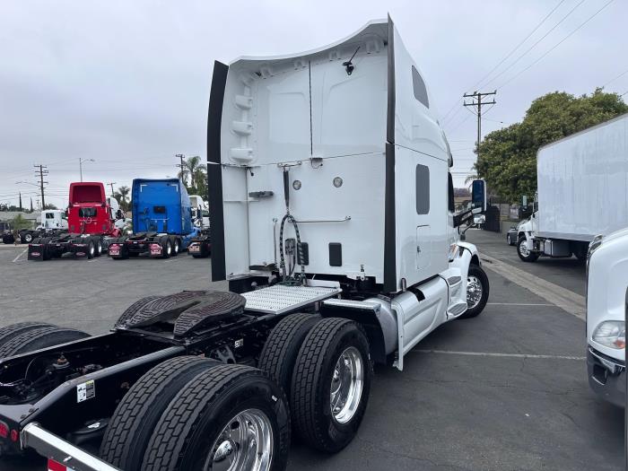 2020 Peterbilt 579-5