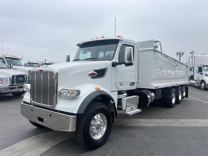 2025 Peterbilt 567-1