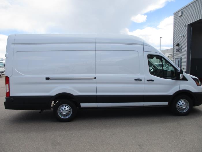 2024 Ford Transit-350-7
