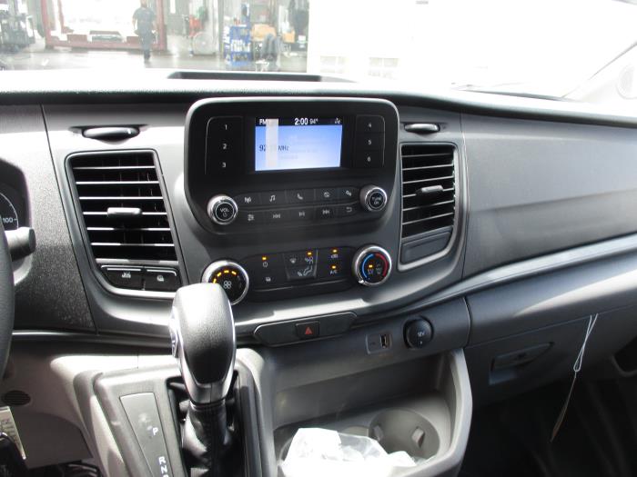 2024 Ford Transit-350-13