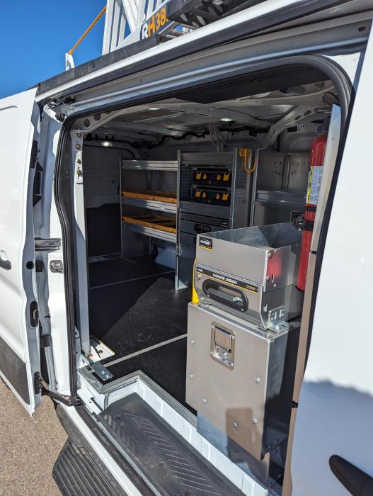2023 Ford Transit-350-10