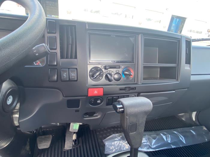 2024 Isuzu NPR-HD-9