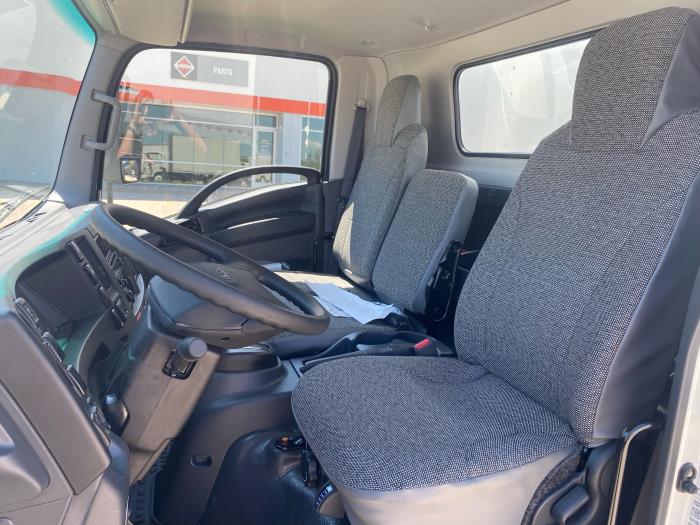 2024 Isuzu NPR-HD-8