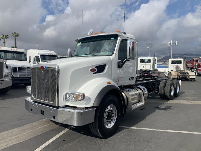 2025 Peterbilt 567-1