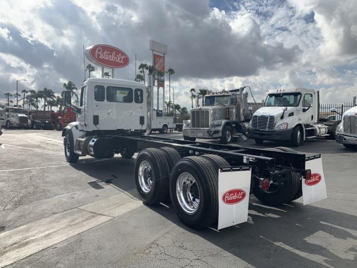 2025 Peterbilt 567-6