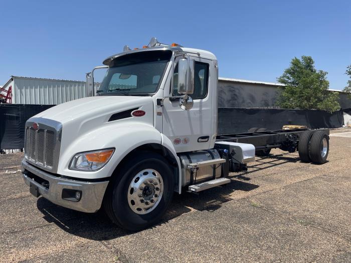 2025 Peterbilt 536-1