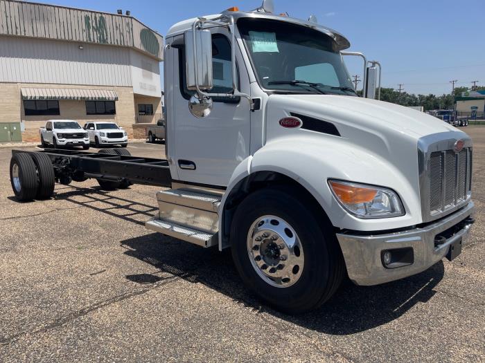 2025 Peterbilt 536-3