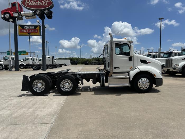 2020 Peterbilt 579-6