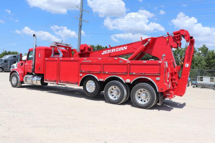 2024 Peterbilt 567-4