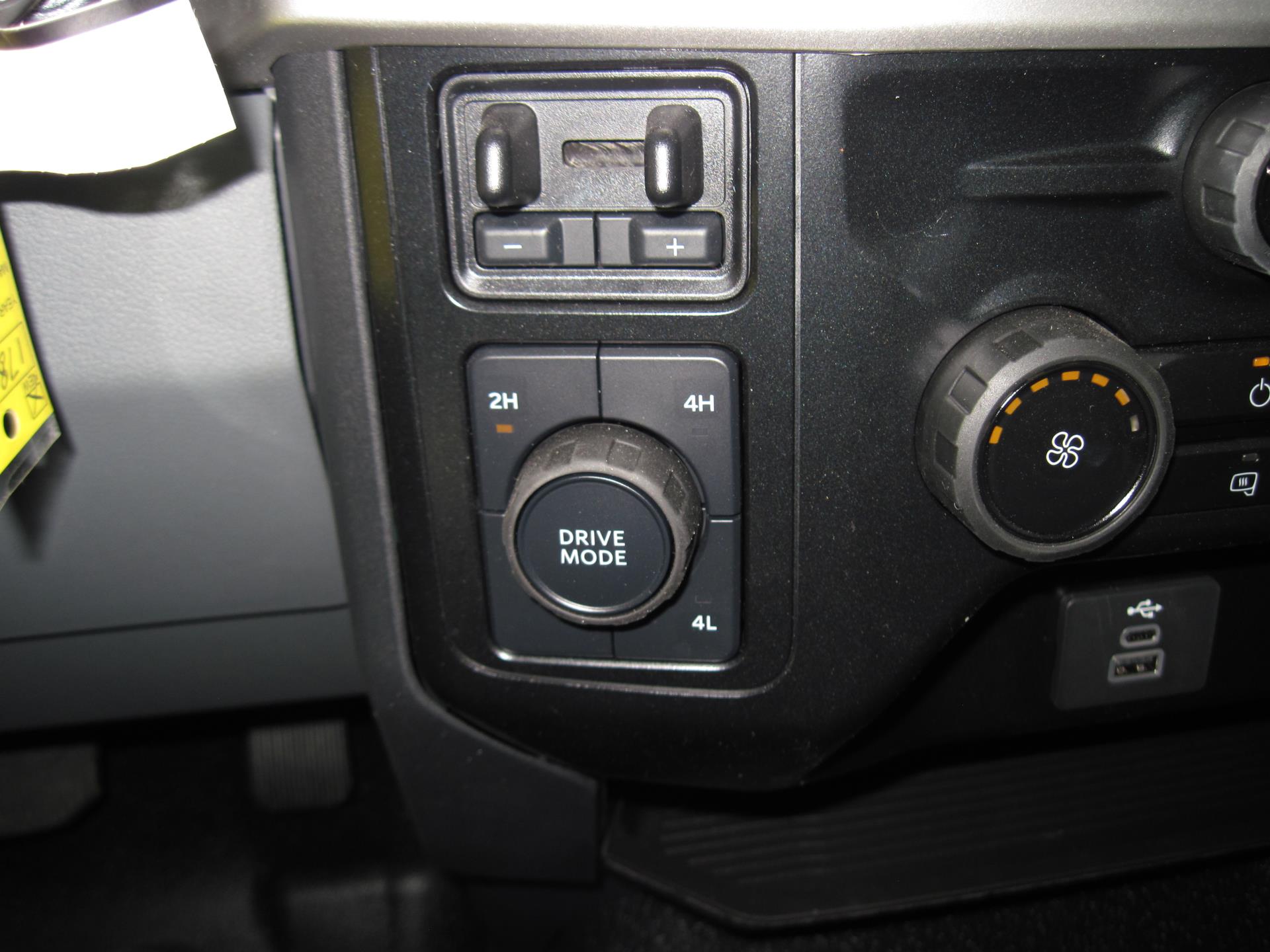 New 2024 Ford F-550 Regular Cab Service Truck for sale #1781964 - photo 21