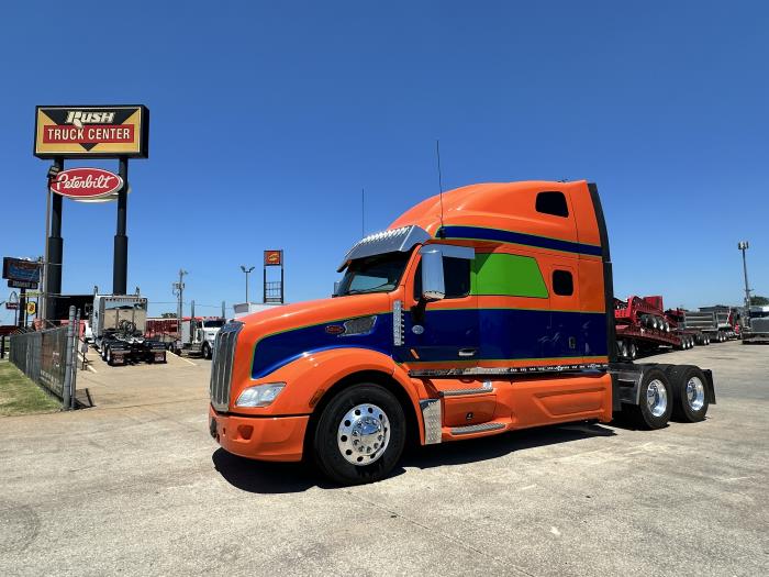 2020 Peterbilt 579-2