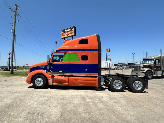 2020 Peterbilt 579-4