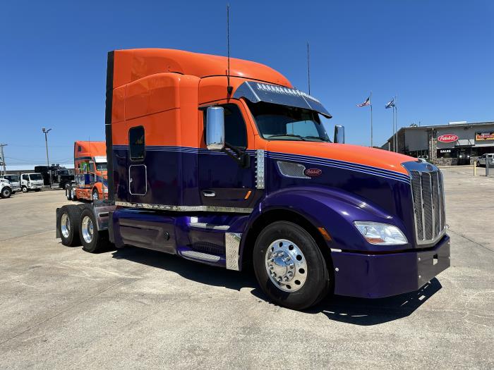 2019 Peterbilt 579-10