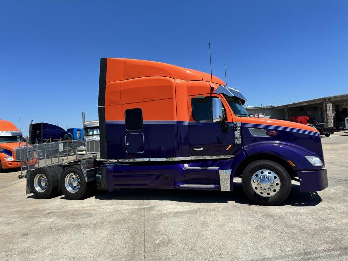 2019 Peterbilt 579-11