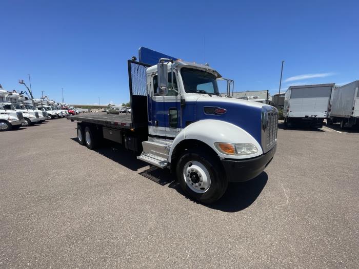 2016 Peterbilt 348-3