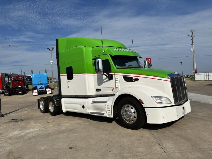 2019 Peterbilt 579-9