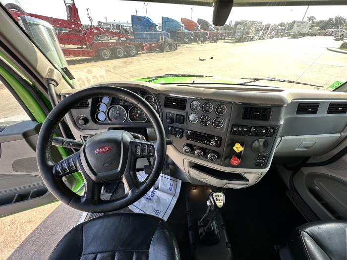 2019 Peterbilt 579-19