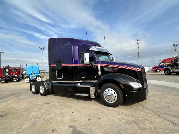 2019 Peterbilt 579-11