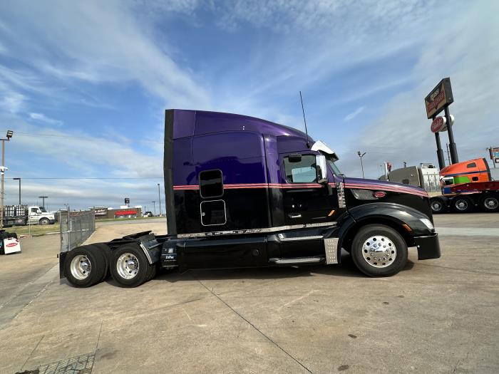 2019 Peterbilt 579-12