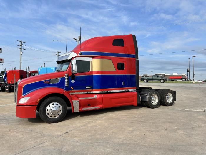 2020 Peterbilt 579-4