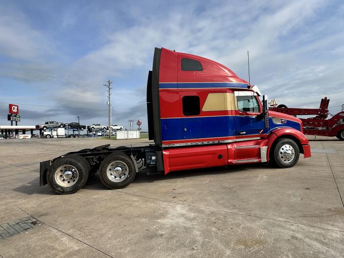 2020 Peterbilt 579-11