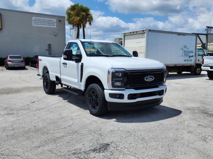 2023 Ford F-350-3