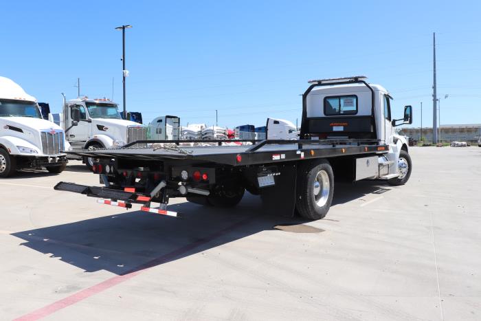 2024 Peterbilt 536-3